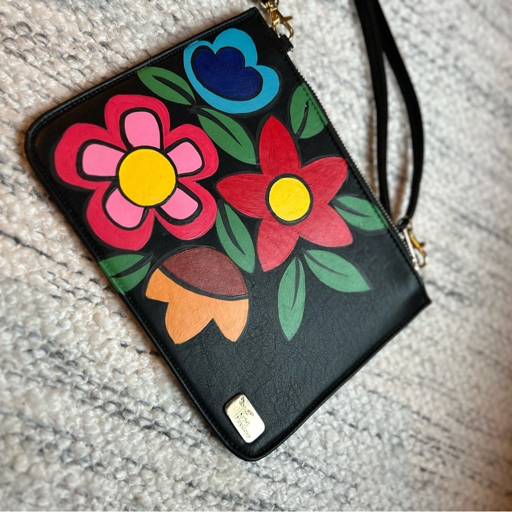 Rosa Mexicano Hand-Painted Women’s Crossbody or Covertible Clutch - Picture 5 of 12